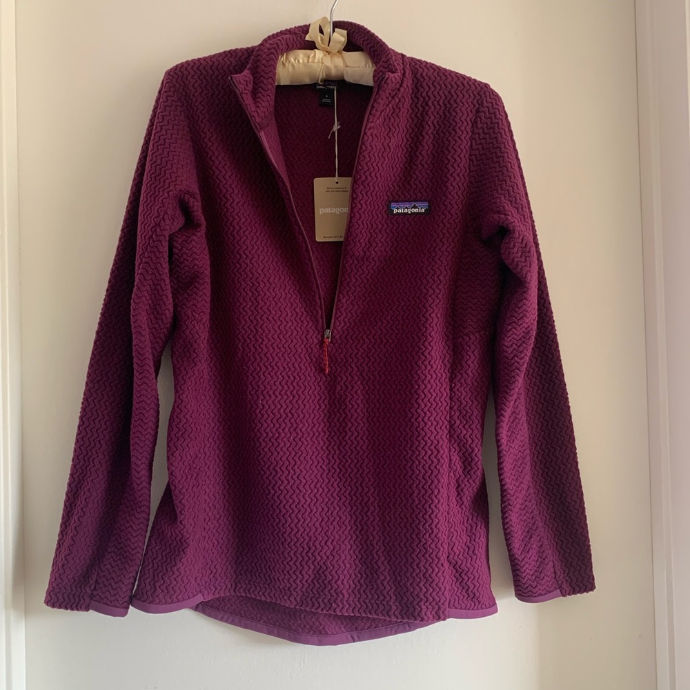 NWT Patagonia Purple 3/4 Zip Sweatshirt